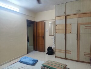 Room in 2 BHK Apartment at Birla Prabhadevi, Prabhadevi – for Rent