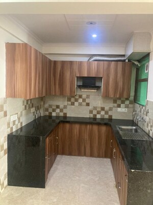 Kitchen in 2 BHK Builder Floor at Unitech South City II, Sector 50 – for Rent