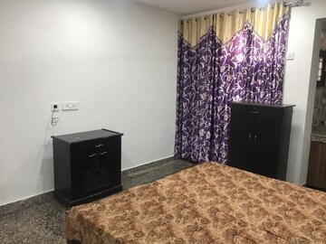 Bedroom in 2 BHK Builder Floor at Ardee City, Sector 52 – for Rent