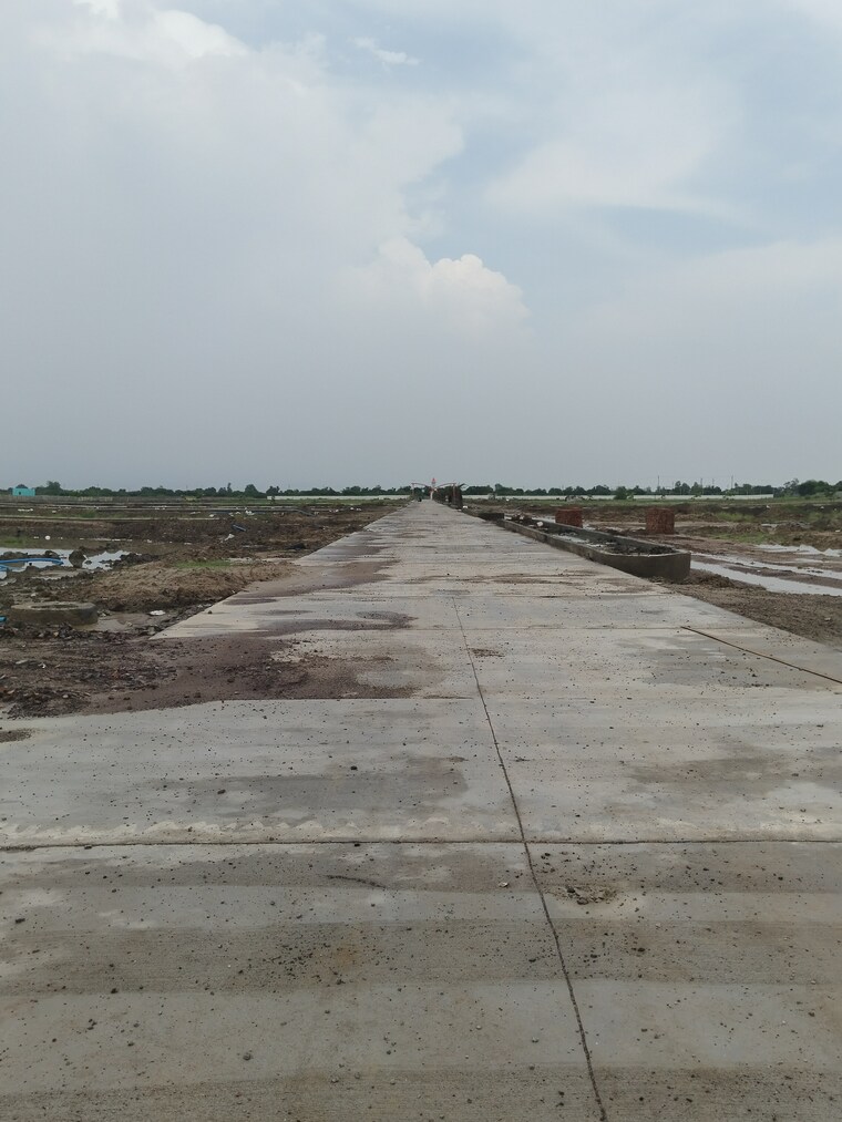 undefined, delhi mathura highway  200 Sq.Yd. Plot In DelhI  Mathura Highway Mathura 9261183