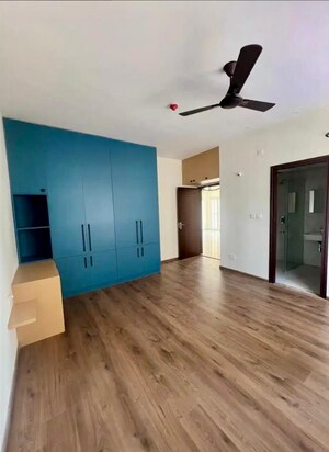 Room in 3 BHK Apartment at Bollineni Bion, Kothaguda – for Rent