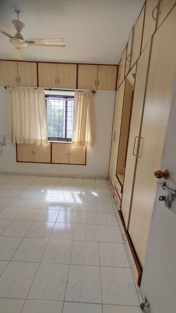 Room in 1 BHK Apartment at Mahadkar Residency, Paud Road – for Rent