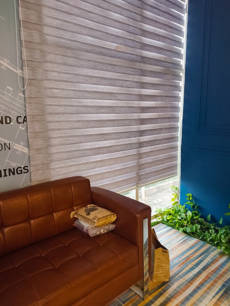 Living Room, kharar road Commercial Office Space 800 Sq.Ft. In Kharar Road Mohali 9261224