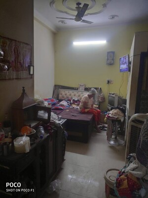 Living Room in 2 BHK Builder Floor at Sgm Nagar – for Sale