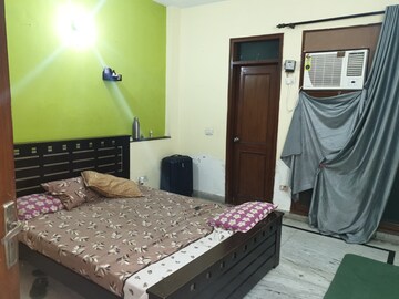 Bedroom in 1 RK Independent House at Sector 72 – for Rent