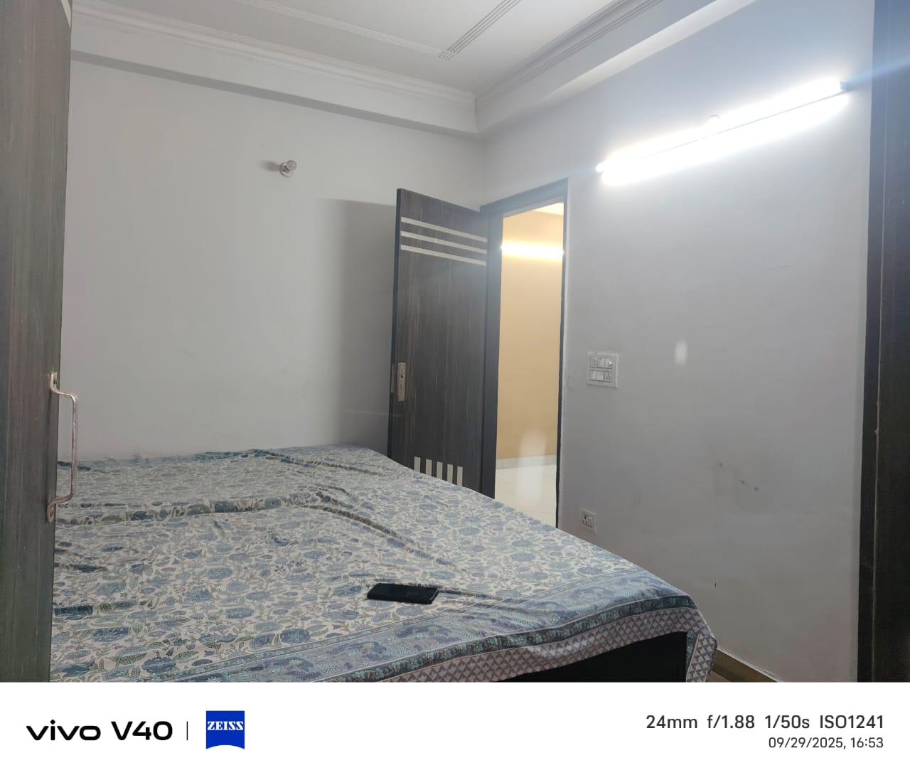 1 BHK Apartment For Sale in Madangir