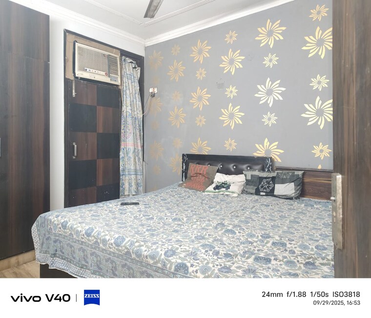 Bedroom, madangir 1 Bedroom 450 Sq.Ft. Apartment In Madangir Delhi 9261256