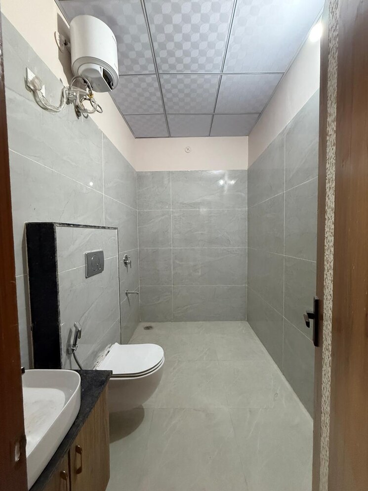Bathroom, satyam-utopia 3 Bedroom 731 Sq.Ft. Apartment In Sirsi Road Jaipur 9261270