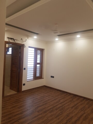 Bedroom in 3 BHK Builder Floor at Fidato Honour Homes, Sector 89 – for Sale