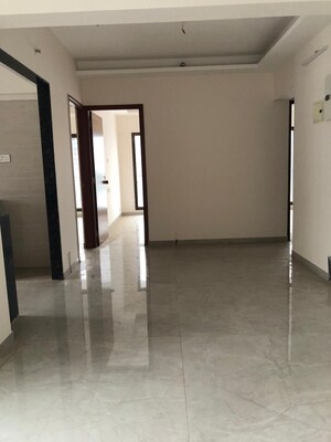 3 BHK Apartment For Rent in Je And Vee Om Trimurti, Malad East