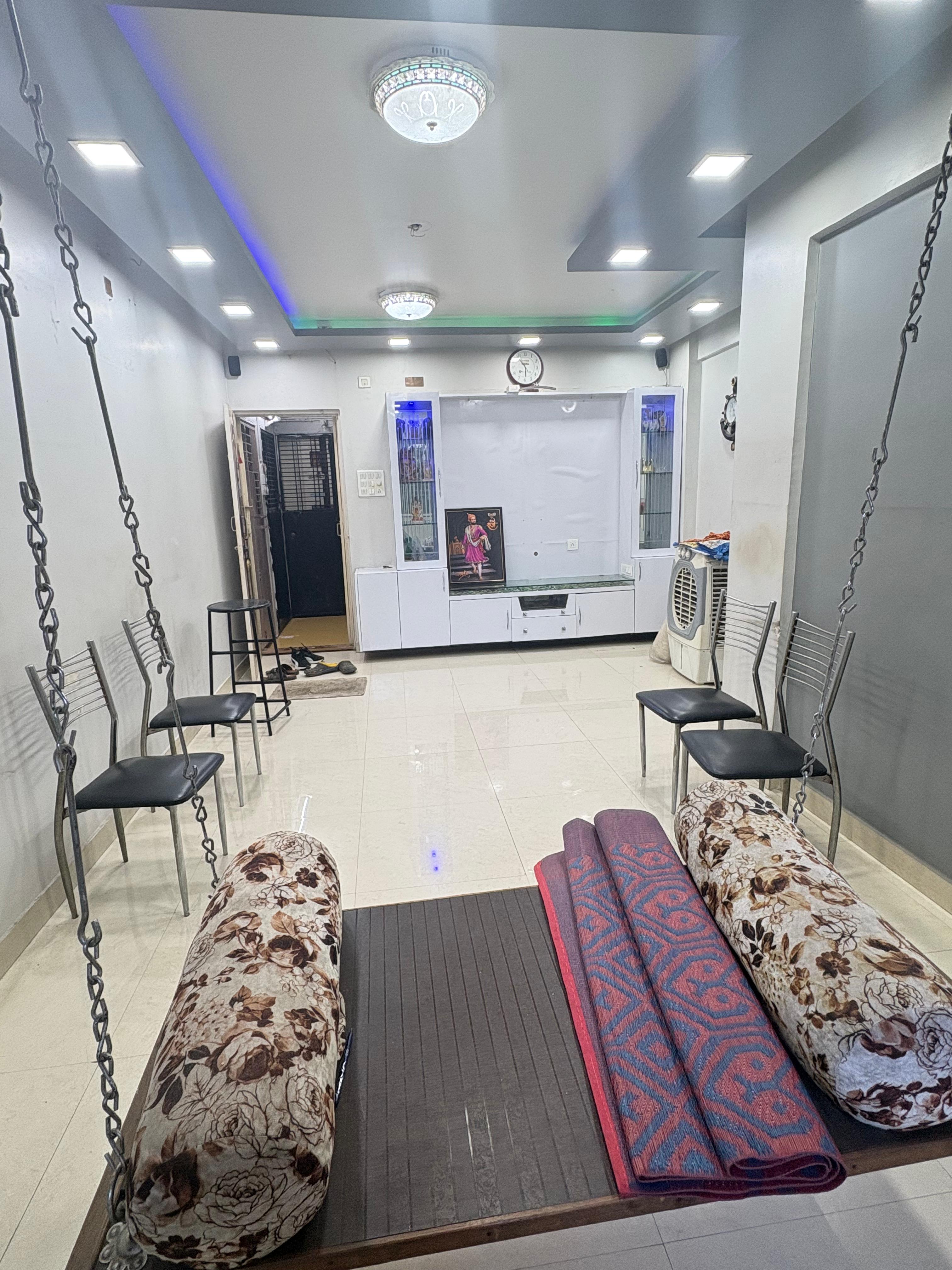 2 BHK Apartment For Sale in Kiran Appartment