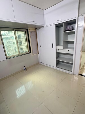 Room in 2 BHK Apartment at Kiran Appartment, Sinhagad Road – for Sale