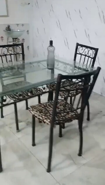 1.5 BHK Independent House For Rent in Sector 52