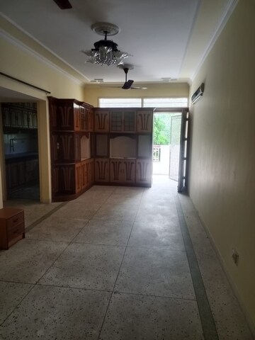 Living Room in 3 BHK Apartment at Sector 9 Dwarka – for Rent