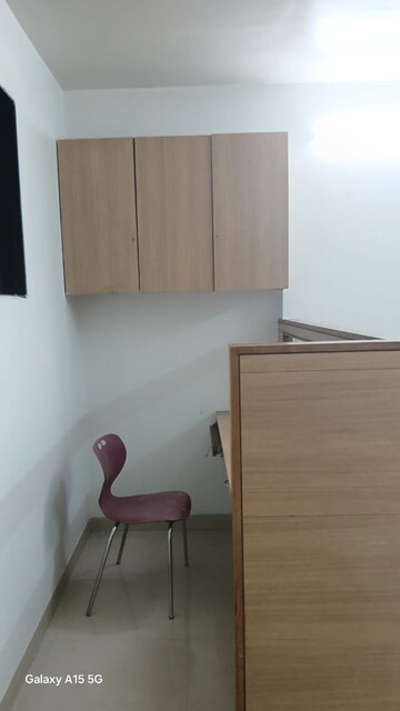 Room in  Office Space at Highway Commerce Centre, Goregaon East – for Rent