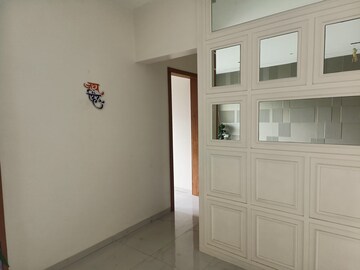 Room in 3 BHK Apartment at Pristine Greens, Moshi – for Rent