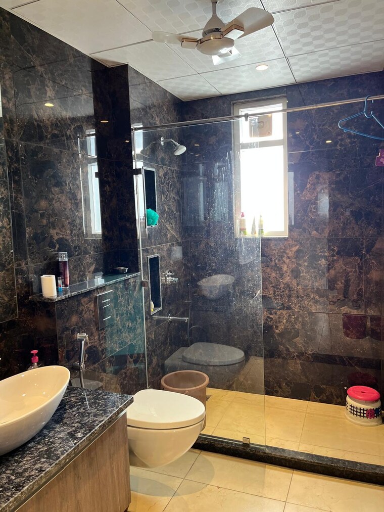 Living Room, ansal-api-esencia-wood-winds 4 Bedroom 452 Sq.Yd. Builder Floor In Sector 67 Gurgaon 9261374