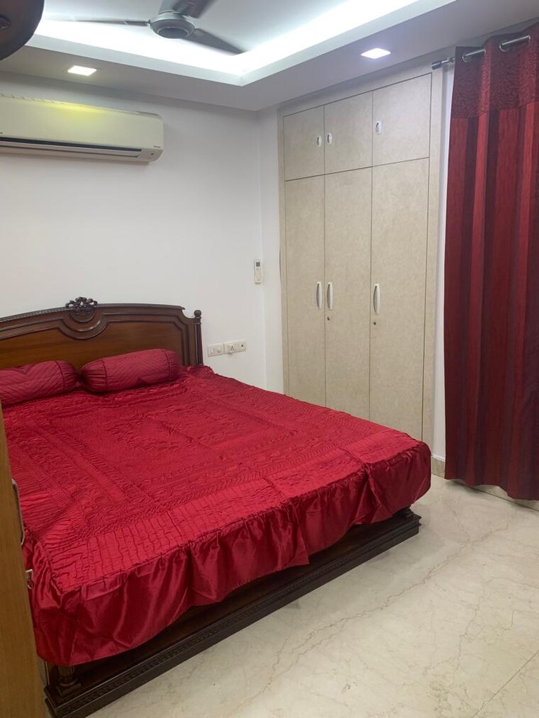 Bedroom, greater kailash 3 Bedroom 250 Sq.Yd. Independent House In Greater Kailash Delhi 9261380