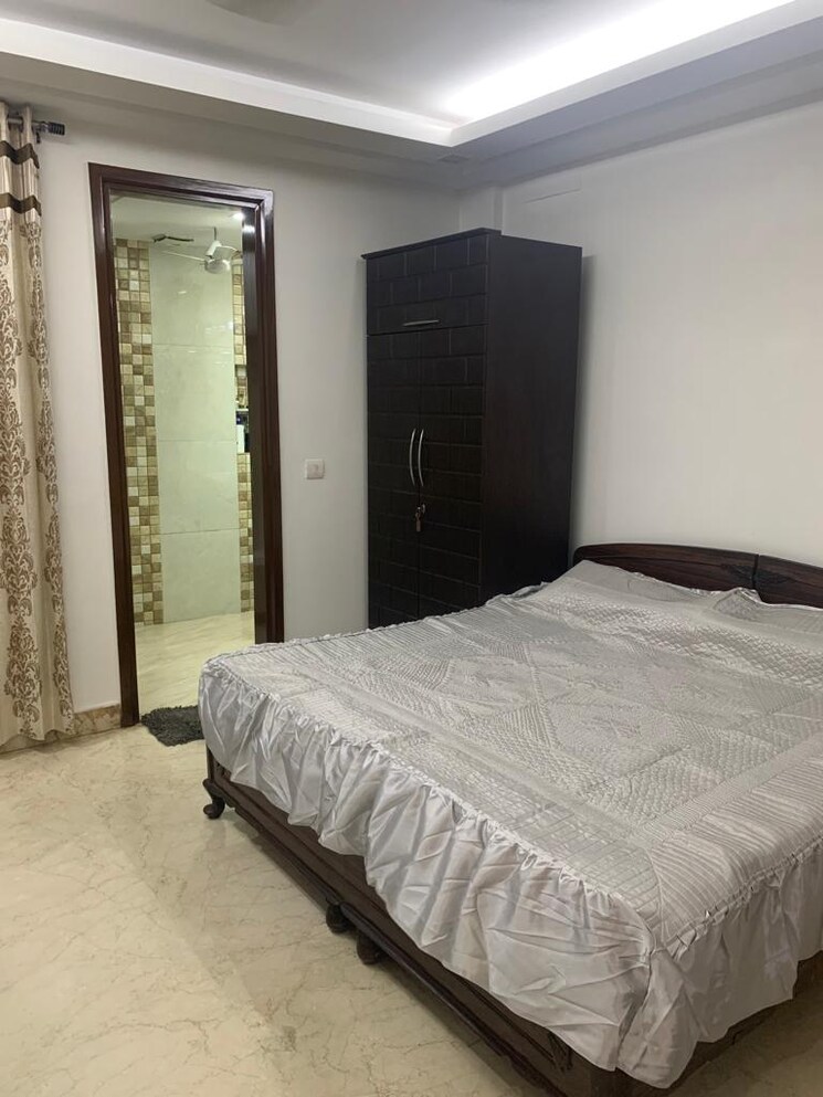 Bedroom, greater kailash 3 Bedroom 250 Sq.Yd. Independent House In Greater Kailash Delhi 9261380