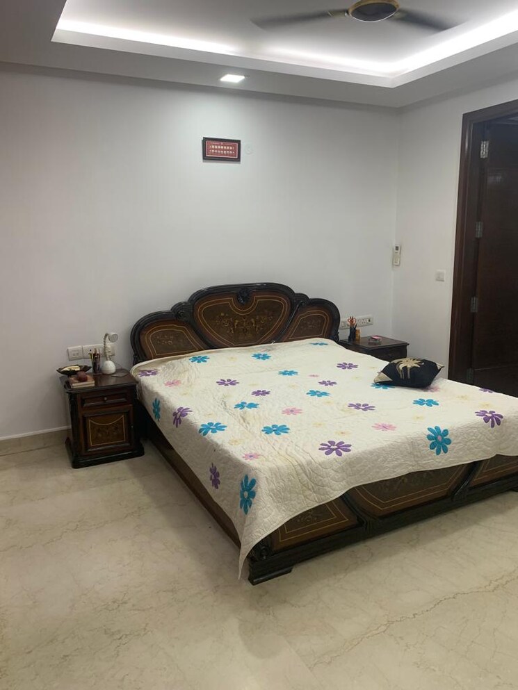 Bedroom, greater kailash 3 Bedroom 250 Sq.Yd. Independent House In Greater Kailash Delhi 9261380