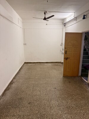 1 BHK Apartment For Rent in Deep Vishwa Apartment, Erandwane