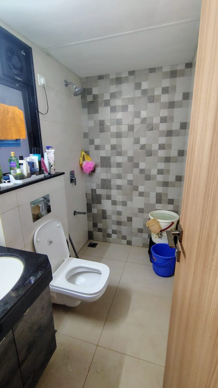 Attached Bathroom, godrej-urban-park 2 Bedroom 665 Sq.Ft. Apartment In Chandivali Mumbai 9261391