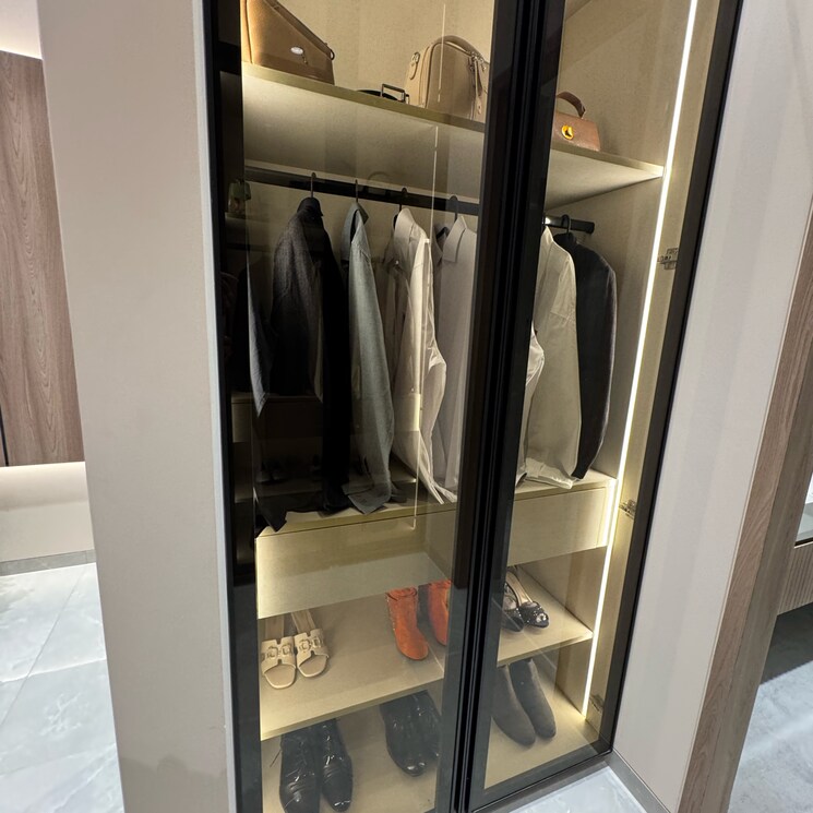 Room, paras-floret 3 Bedroom 1750 Sq.Ft. Builder Floor In Sector 59 Gurgaon 9261398