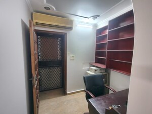 3 BHK Builder Floor – Entrance View at Kalkaji - for Rent