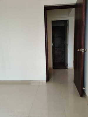 Room in 1 BHK Apartment at Lower Parel West – for Rent