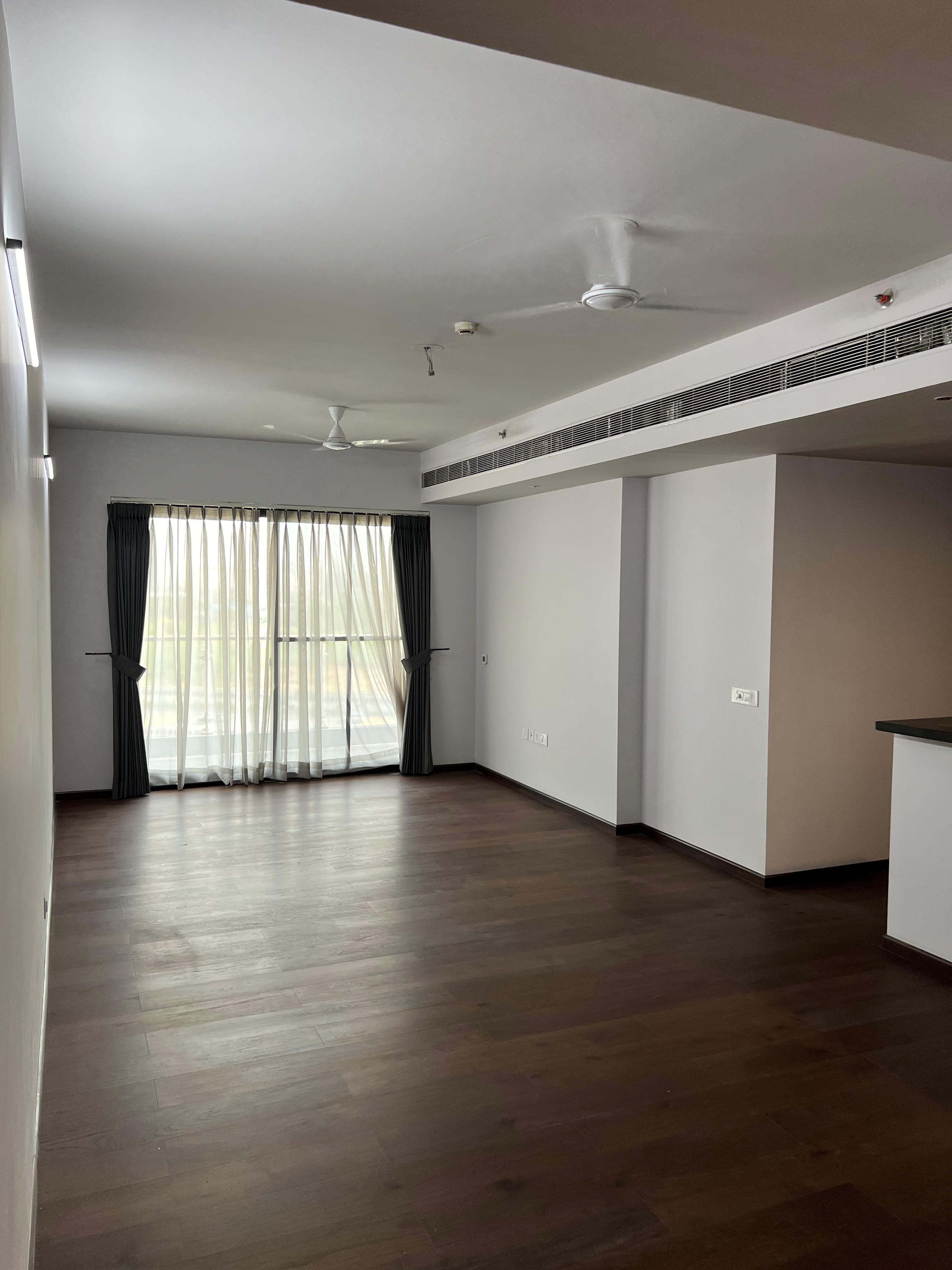 3 BHK + Servant Room,Extra Room 1880 Sq.Ft. Apartment in Conscient Heritage Max