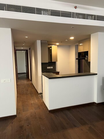 Room in 3 BHK Apartment at Conscient Heritage Max, Sector 102 – for Rent