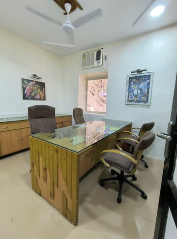 Team Area in  Office Space in IT/SEZ at Shree Madhav Niwas, Dadar East – for Rent