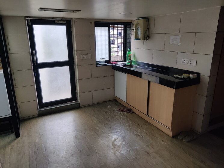 Kitchen, sunshine-plaza Commercial Office Space in IT/SEZ 1000 Sq.Ft. In Dadar East Mumbai 9261456