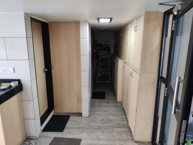 undefined, sunshine-plaza Commercial Office Space in IT/SEZ 1000 Sq.Ft. In Dadar East Mumbai 9261456