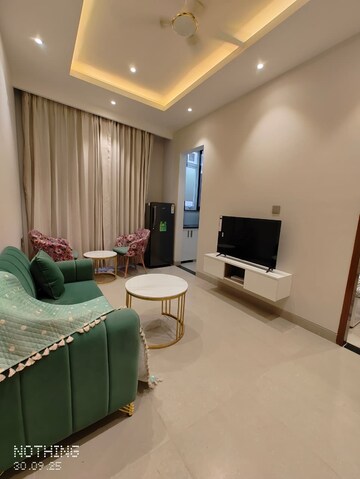 Master Bedroom in 1 BHK Builder Floor at Sector 52 – for Rent