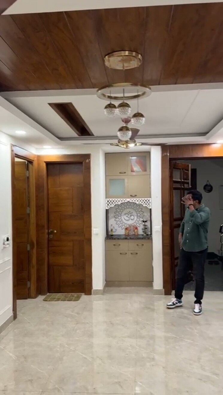 Living Room, bptp-parkland-pride 3 Bedroom 250 Sq.Yd. Builder Floor In Sector 77 Faridabad 9261463