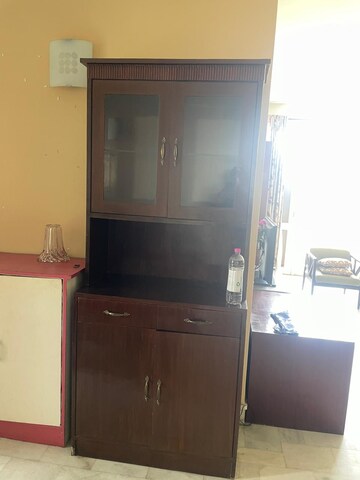 Furnished Amenities in 2 BHK Apartment at Ansal Sushant Apartments, Sushant Lok I – for Rent