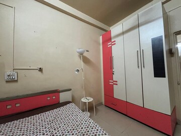 Furnished Amenities in 2 BHK Apartment at Konark Vihar, Satara Road – for Rent