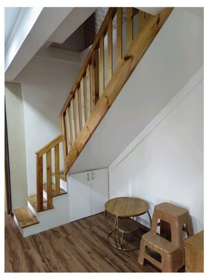 Staircase in 3 BHK Apartment at Tanvi Eminence I, Mira Road – for Sale