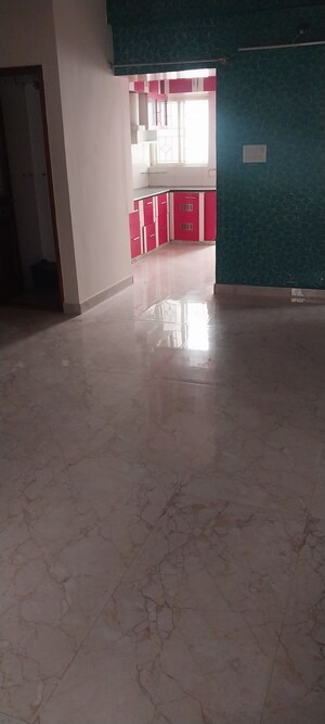 Building Lobby in 3 BHK Apartment at Nr Colony – for Rent