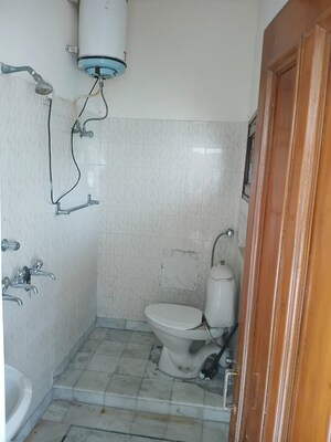 Bathroom in 2 BHK Independent House at Sector 17 – for Rent