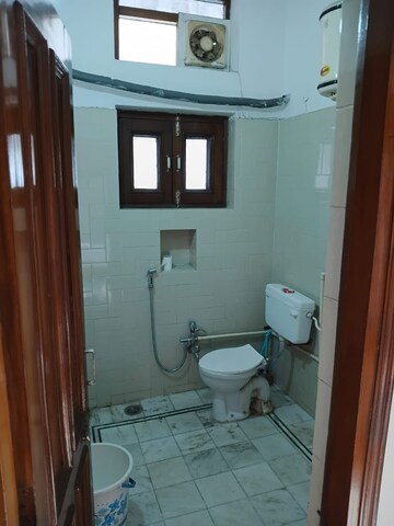 Bathroom in 2 BHK Independent House at Sector 17 – for Rent