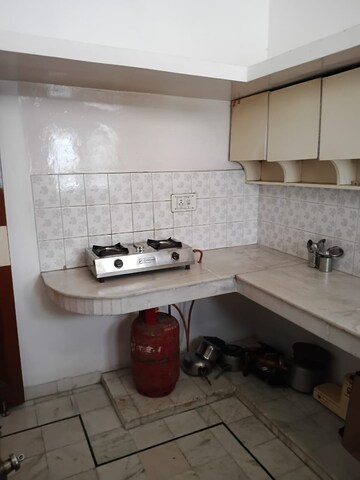 Kitchen in 2 BHK Independent House at Sector 17 – for Rent