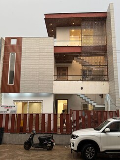 3 BHK + Pooja Room,Study Room,Extra Room Villa For Sale in Sunny Enclave