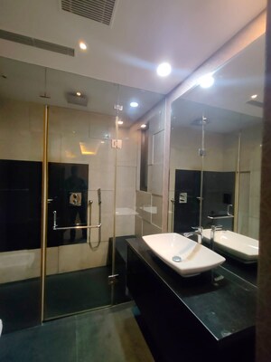 Bathroom in 4 BHK Builder Floor at Safdarjung Enclave – for Rent
