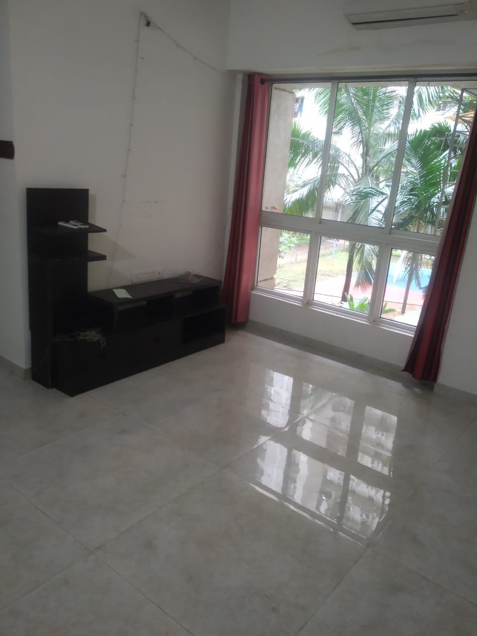 1 BHK + Pooja Room Apartment For Rent in Lodha Amara