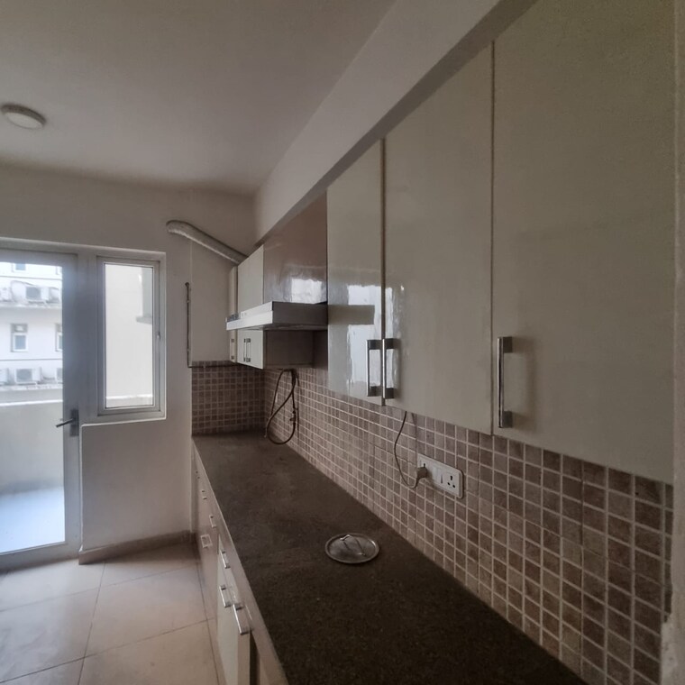 Kitchen, paras-irene 3 Bedroom 2150 Sq.Ft. Apartment In Sector 70a Gurgaon 9261573