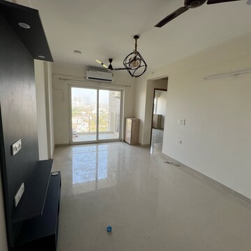 Room in 3 BHK Apartment at Pareena Micasa, Nurpur Jharsa – for Rent