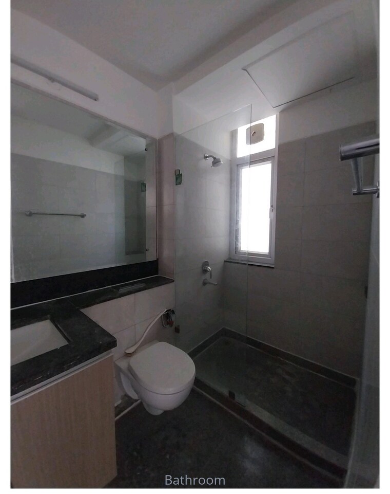 Bathroom, dlf-the-ultima 3 Bedroom 2100 Sq.Ft. Apartment In Sector 81 Gurgaon 9261594