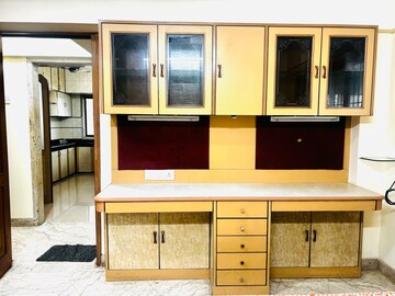 Furnished Amenities in 2 BHK Apartment at Manisha CHS Mulund, Mulund East – for Sale